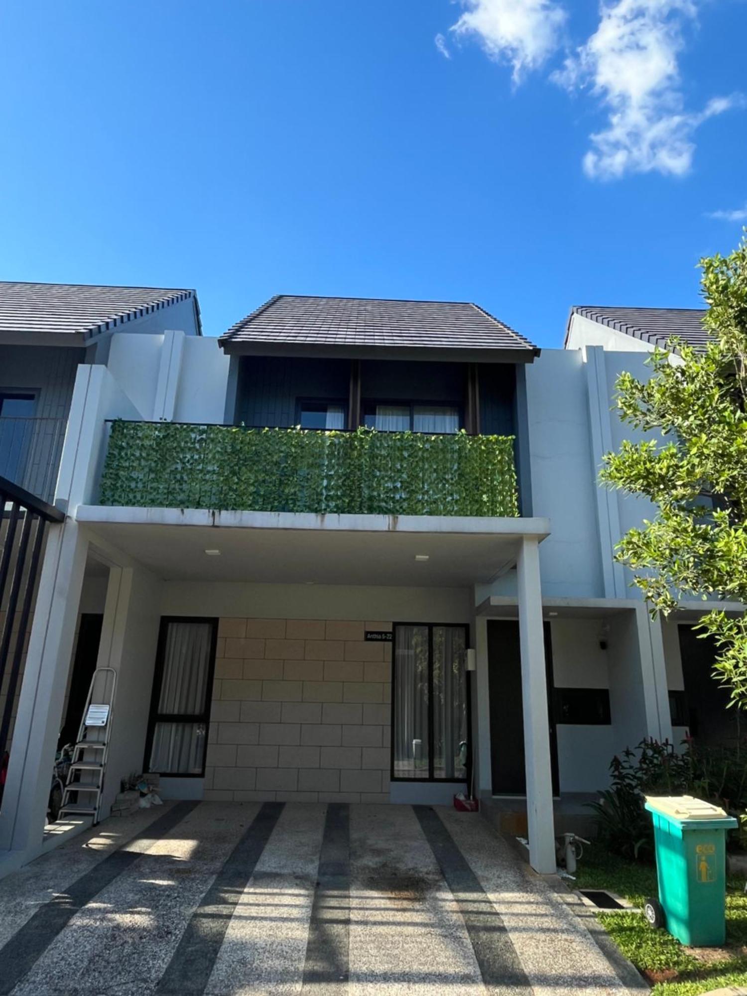 2 Floor Cozy House In Wisteria Jakarta Garden City Extérieur photo